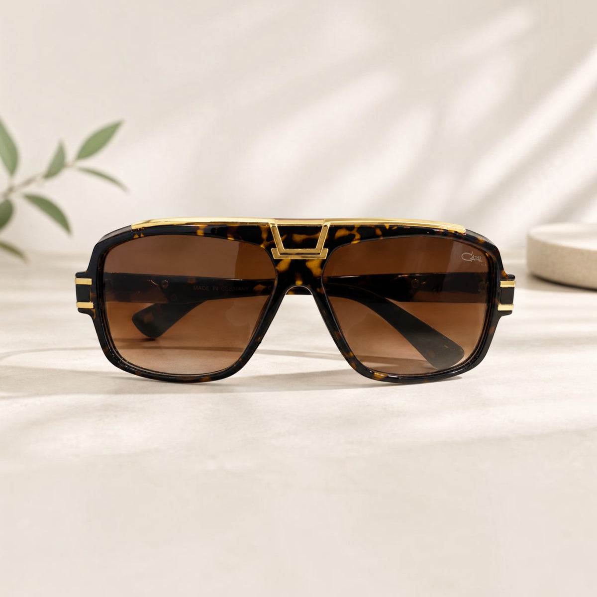 Monarch Tortoise Square Sunglasses Brown Gradient - BLK-SG-0010